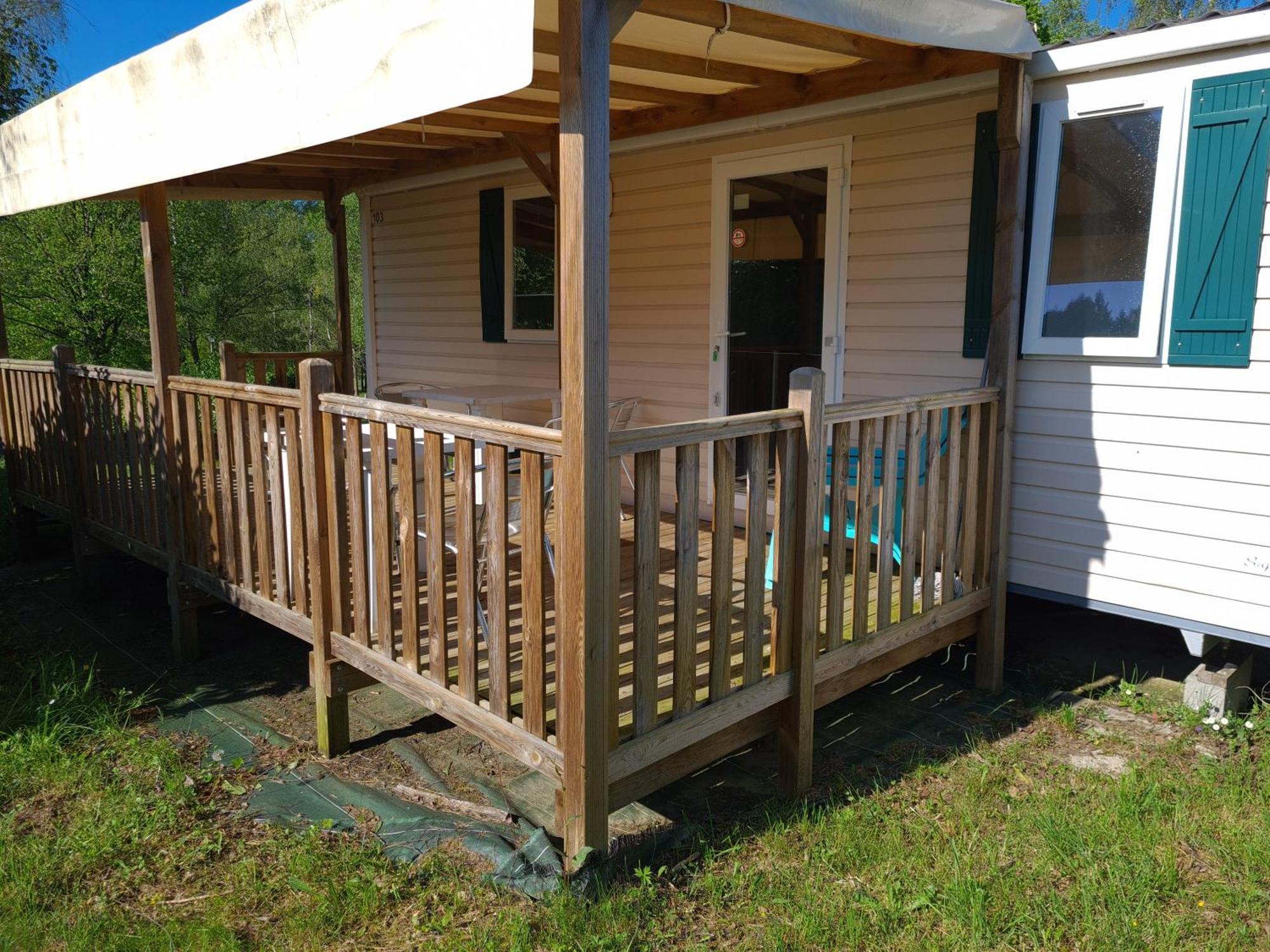 Camping De Ladignac Le Long Bel Air Exterior foto